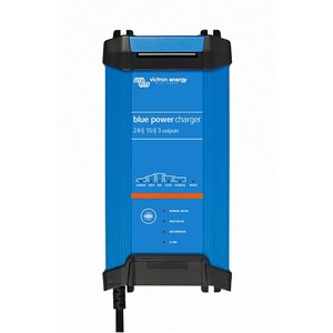 Chargeur de batterie Blue Smart Victron 24V IP22 1 sortie 8, 12 ou 16A